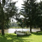 Szálloda Landgasthof Toennes 3*