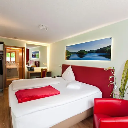 Landgasthof Toennes Hotel 3*