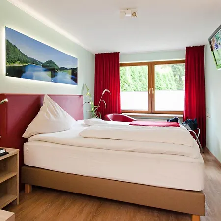 Landgasthof Toennes 3* 비퍼푸스