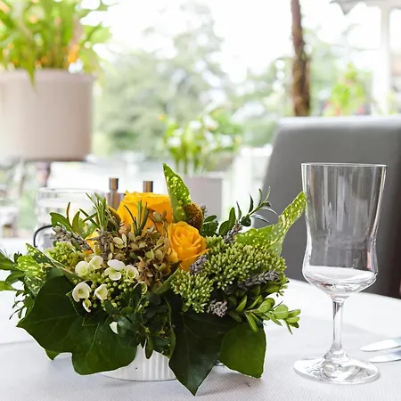 Landgasthof Toennes 3*