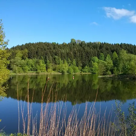 فندق Landgasthof Toennes