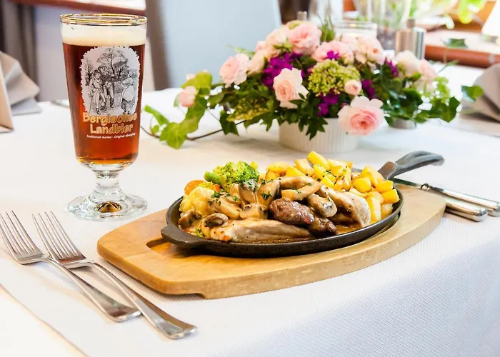 Hotel Landgasthof Toennes 3*